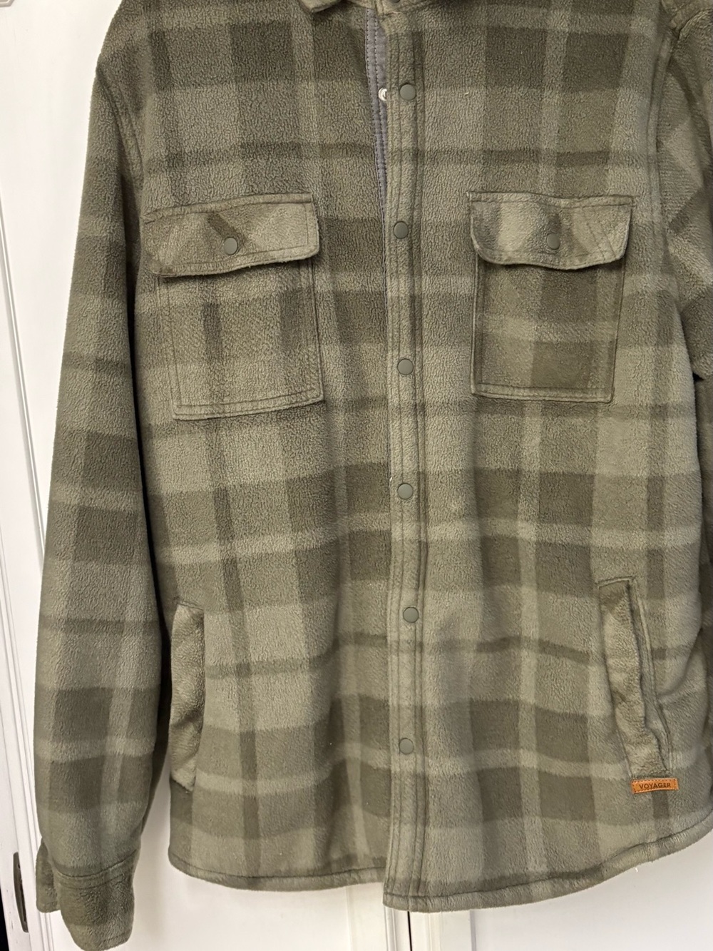 Men's Plaid Lightweight Shirt Jacket in Olive
